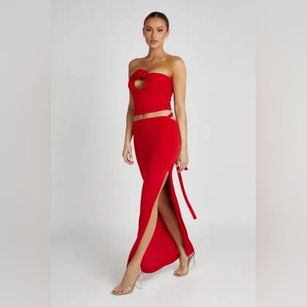 Meshki, Jeanine Cowl Back Maxi Skirt color Red
